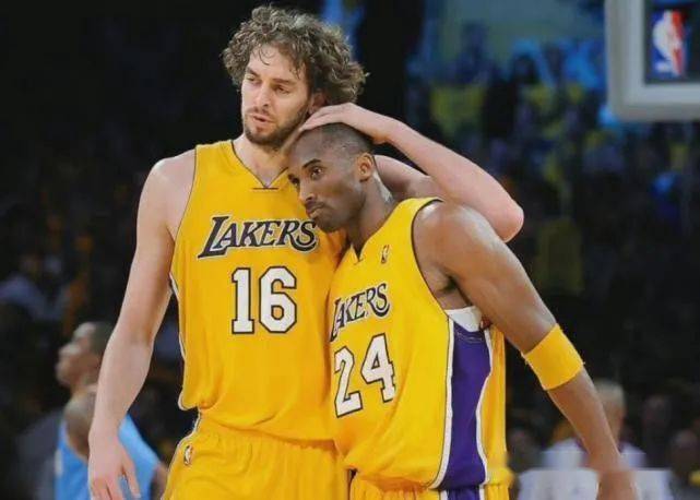 乔治伤退 乔治伤退