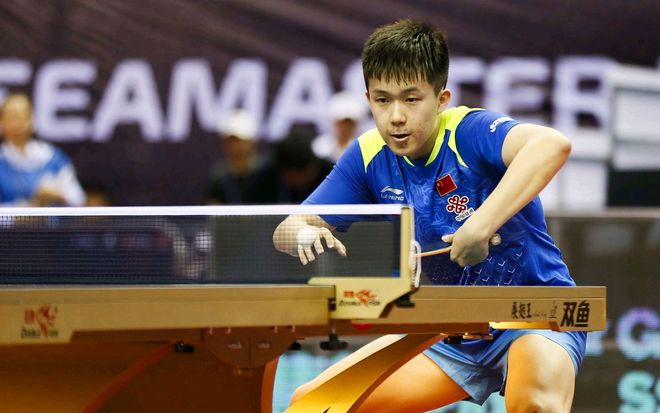 随着全球足 随着全球足