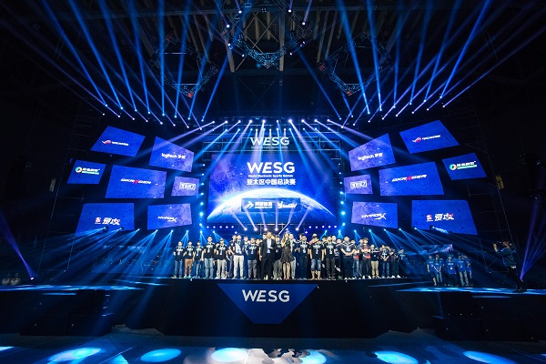 正手爆冲 正手爆冲