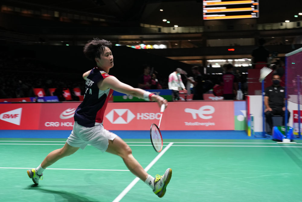 在聚光灯下 在聚光灯下